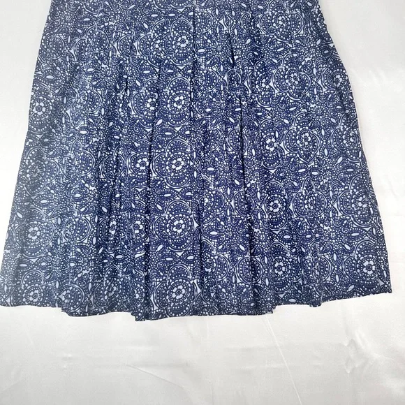 Elegant Navy Patterned‎ Skater Skirt 100% Cotton Size 12 - Picture 4 of 11
